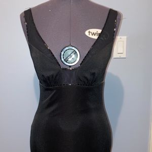 MAX AND CLEO stunning black fitted dress with low V-neck/back neck. Size 2.